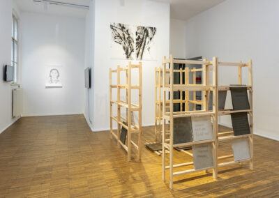 Pushing Borders - Poolhaus Blankenese - MAERZ Ausstellungsansicht