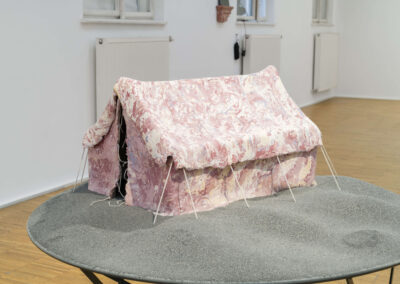 Courtesy of the artist Mima Schwahn. Photo Martin Bilinovac